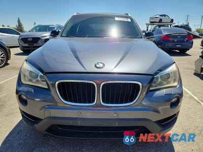 Piąte zdjęcie samochodu w środku: 2013 BMW X1 XDRIVE35I VIN:WBAVM5C52DVV90898 - miniatura