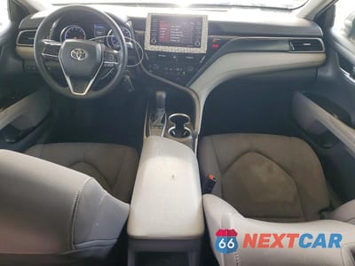 Zdjęcie 8 z 12 samochodu: 2023 TOYOTA CAMRY LE VIN:4T1C11AK1PU801518 - miniatura