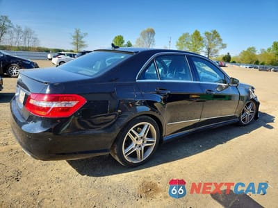 Trzecie zdjęcie samochodu z tyłu: 2011 MERCEDES-BENZ E 350 VIN:WDDHF5GB4BA313139 - miniatura