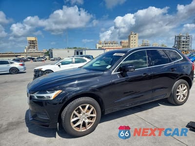 2018 VOLVO XC60 T5 MOMENTUM YV4102RKXJ1062986 - główne zdjęcie licytacji z USA - miniatura
