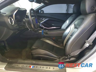 Zdjęcie 7 z 13 samochodu: 2019 CHEVROLET CAMARO SS VIN:1G1FH1R79K0104507 - miniatura
