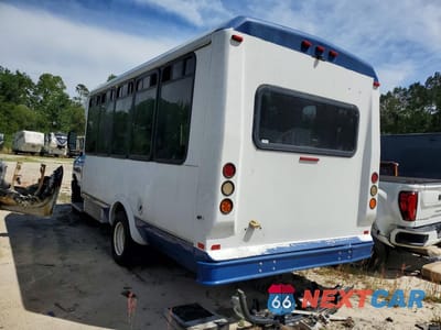 Drugie zdjęcie samochodu z przodu: 2015 FORD ECONOLINE E450 SUPER DUTY CUTAWAY VAN VIN:1FDFE4FS7FDA19752 - miniatura