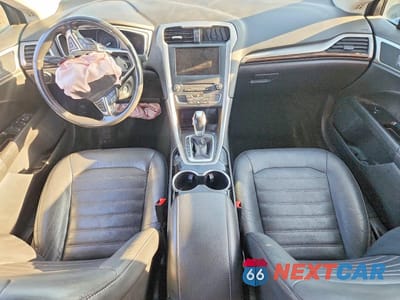 Zdjęcie 8 z 12 samochodu: 2016 FORD FUSION SE VIN:3FA6P0HD2GR213142 - miniatura