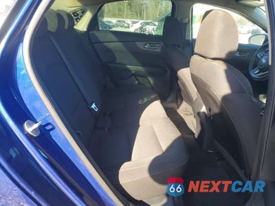 Zdjęcie 10 z 12 samochodu: 2019 KIA FORTE LXS VIN:3KPF24AD8KE024294 - miniatura