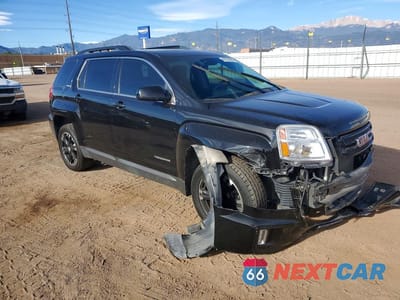 Czwarte zdjęcie samochodu z boku: 2017 GMC TERRAIN SLT VIN:2GKFLUE35H6148387 - miniatura