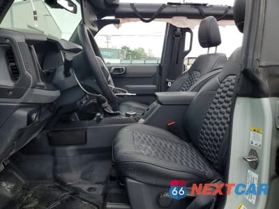 Zdjęcie 7 z 12 samochodu: 2023 FORD BRONCO BASE VIN:1FMDE5DH7PLB94577 - miniatura