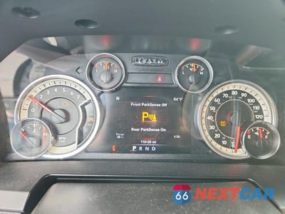 Zdjęcie 9 z 12 samochodu: 2017 RAM 2500 LARAMIE VIN:3C6UR5NJ0HG601445 - miniatura