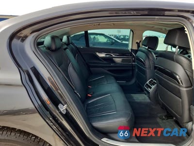 Zdjęcie 10 z 13 samochodu: 2022 BMW 740 I VIN:WBA7T2C07NCH07471 - miniatura