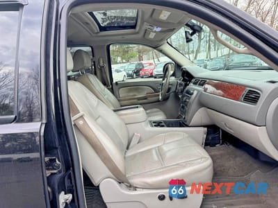 Zdjęcie 9 z 11 samochodu: 2007 GMC NEW SIERRA K1500 VIN:2GTEK13M471629506 - miniatura