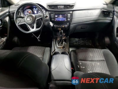 Zdjęcie 8 z 12 samochodu: 2018 NISSAN ROGUE SV VIN:KNMAT2MV9JP505637 - miniatura