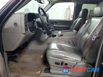 Zdjęcie 7 z 12 samochodu: 2006 CHEVROLET SILVERADO K1500 VIN:1GCEK19B16Z207222 - miniatura