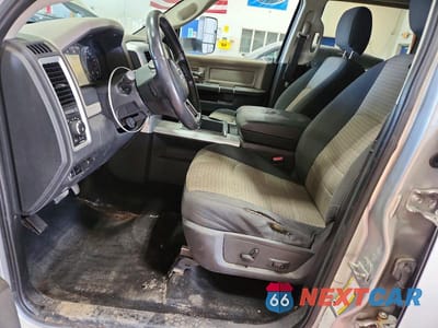 Zdjęcie 7 z 13 samochodu: 2012 DODGE RAM 2500 SLT VIN:3C6UD5DL8CG295363 - miniatura