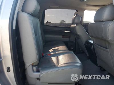 Zdjęcie 10 z 12 samochodu: 2011 TOYOTA TUNDRA CREWMAX LIMITED VIN:5TFHY5F17BX205026 - miniatura