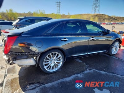 Trzecie zdjęcie samochodu z tyłu: 2013 CADILLAC XTS PLATINUM VIN:2G61U5S3XD9216613 - miniatura