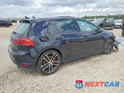 Trzecie zdjęcie samochodu z tyłu: 2017 VOLKSWAGEN GTI S VIN:3VW447AU4HM045061 - miniatura