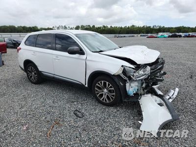 Czwarte zdjęcie samochodu z boku: 2017 MITSUBISHI OUTLANDER ES VIN:JA4AD2A30HZ015600 - miniatura