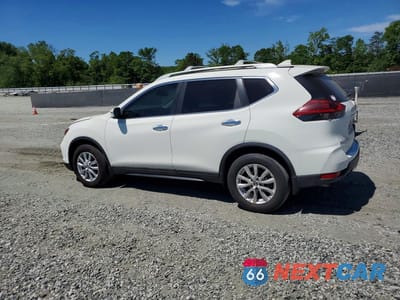 Drugie zdjęcie samochodu z przodu: 2019 NISSAN ROGUE S VIN:5N1AT2MT7KC799204 - miniatura