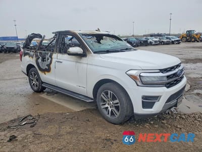 Czwarte zdjęcie samochodu z boku: 2022 FORD EXPEDITION LIMITED VIN:1FMJU2AT5NEA67454 - miniatura