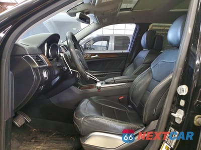 Zdjęcie 7 z 13 samochodu: 2015 MERCEDES-BENZ GL 550 4MATIC VIN:4JGDF7DEXFA453510 - miniatura