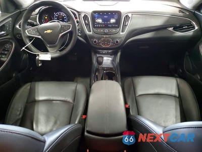 Zdjęcie 8 z 12 samochodu: 2023 CHEVROLET MALIBU PREMIER VIN:1G1ZE5ST1PF117888 - miniatura