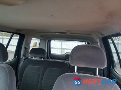 Zdjęcie 10 z 12 samochodu: 2002 FORD EXPLORER XLT VIN:1FMZU73E62ZC09166 - miniatura