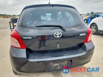 Zdjęcie 6 z 12 samochodu: 2007 TOYOTA YARIS BASE VIN:JTDJT923975102840 - miniatura