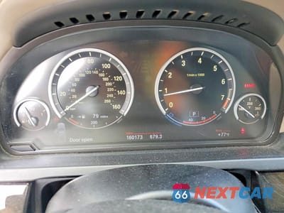 Zdjęcie 9 z 12 samochodu: 2013 BMW 750 LI VIN:WBAYE8C53DD132126 - miniatura