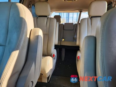 Zdjęcie 10 z 13 samochodu: 2014 CHRYSLER TOWN & COUNTRY TOURING VIN:2C4RC1BG1ER364844 - miniatura