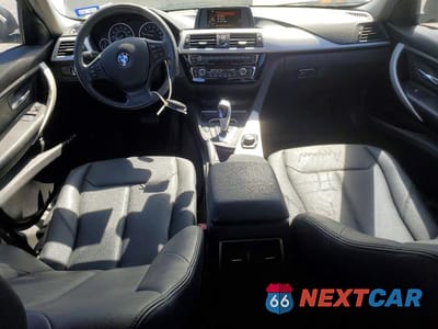 Zdjęcie 8 z 13 samochodu: 2017 BMW 320 XI VIN:WBA8E5G33HNU42896 - miniatura