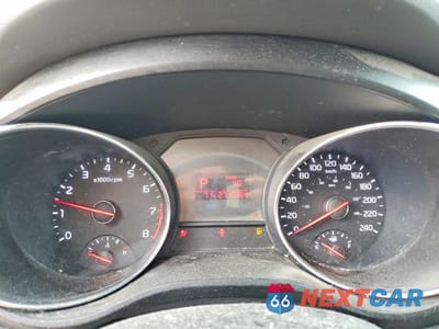 Zdjęcie 9 z 13 samochodu: 2016 KIA SEDONA LX VIN:KNDMB5C15G6087964 - miniatura