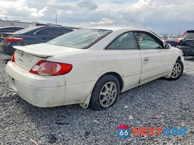 Trzecie zdjęcie samochodu z tyłu: 2002 TOYOTA CAMRY SOLARA SE VIN:2T1CE22P12C003860 - miniatura