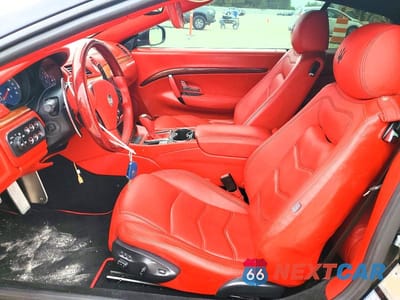 Zdjęcie 7 z 12 samochodu: 2012 MASERATI GRANTURISMO S VIN:ZAM45MMAXC0060882 - miniatura