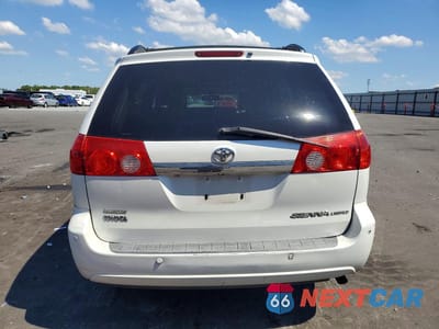 Zdjęcie 6 z 13 samochodu: 2010 TOYOTA SIENNA XLE LIMITED VIN:5TDYK4CC3AS298956 - miniatura