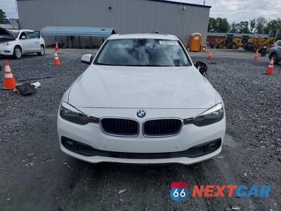 Piąte zdjęcie samochodu w środku: 2017 BMW 320 I VIN:WBA8E1G30HNU18239 - miniatura