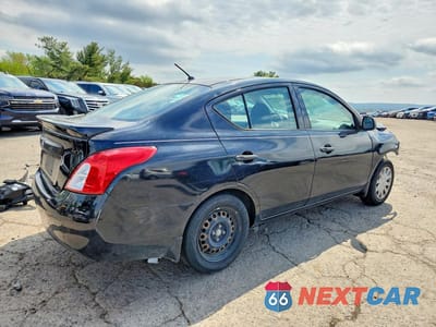 Trzecie zdjęcie samochodu z tyłu: 2014 NISSAN VERSA 1.6 S VIN:3N1CN7AP2EL814358 - miniatura