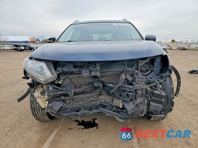 Piąte zdjęcie samochodu w środku: 2016 NISSAN ROGUE SV VIN:KNMAT2MV0GP706951 - miniatura