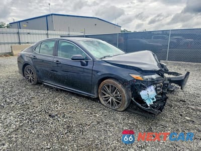 Czwarte zdjęcie samochodu z boku: 2023 TOYOTA CAMRY SE VIN:4T1G11AKXPU759495 - miniatura