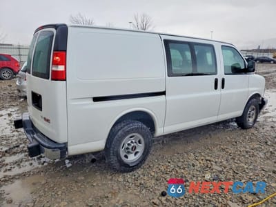 Trzecie zdjęcie samochodu z tyłu: 2017 GMC SAVANA G2500 VIN:1GTW7AFF3H1911162 - miniatura