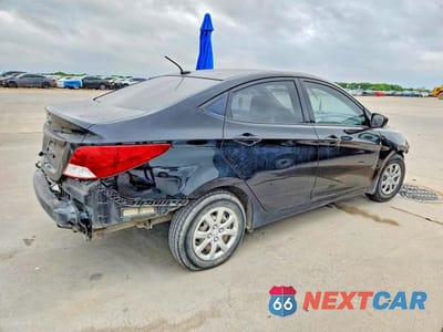Trzecie zdjęcie samochodu z tyłu: 2014 HYUNDAI ACCENT VIN:KMHCT4AE8EU741837 - miniatura
