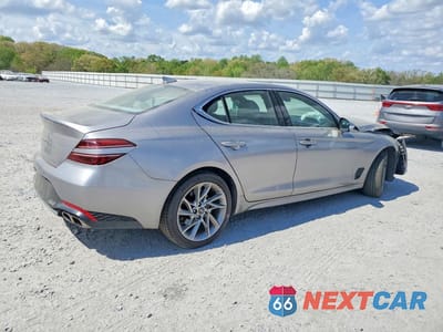 Trzecie zdjęcie samochodu z tyłu: 2022 GENESIS G70 2.0T VIN:KMTG34TA5NU094671 - miniatura