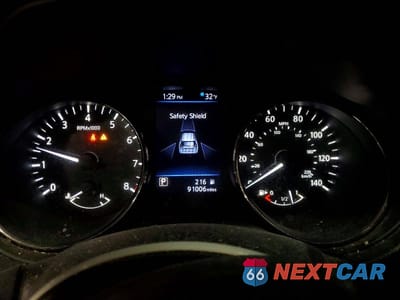 Zdjęcie 9 z 12 samochodu: 2018 NISSAN ROGUE SV VIN:KNMAT2MV9JP505637 - miniatura