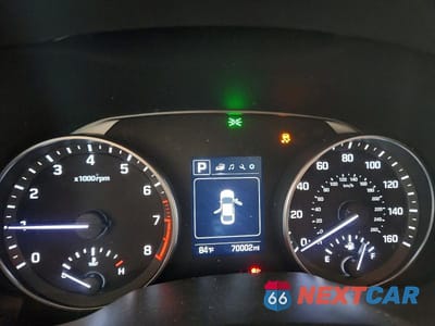 Zdjęcie 9 z 12 samochodu: 2018 HYUNDAI ELANTRA SEL VIN:5NPD84LF0JH367647 - miniatura