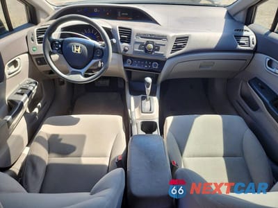 Zdjęcie 8 z 12 samochodu: 2012 HONDA CIVIC LX VIN:19XFB2F55CE061116 - miniatura
