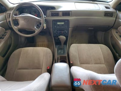 Zdjęcie 8 z 12 samochodu: 1999 TOYOTA CAMRY LE VIN:4T1BG22K7XU600740 - miniatura