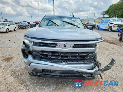 Piąte zdjęcie samochodu w środku: 2025 CHEVROLET SILVERADO K1500 RST VIN:2GCUKEEDXS1191504 - miniatura