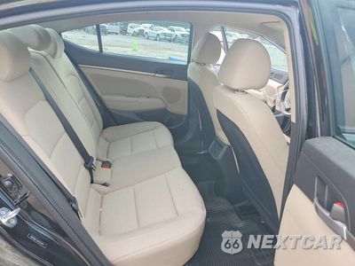 Zdjęcie 10 z 12 samochodu: 2018 HYUNDAI ELANTRA SEL VIN:5NPD84LF8JH327655 - miniatura