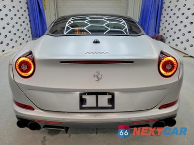 Zdjęcie 6 z 12 samochodu: 2017 FERRARI CALIFORNIA T VIN:ZFF77XJA2H0226113 - miniatura