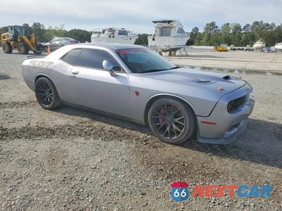 Czwarte zdjęcie samochodu z boku: 2016 DODGE CHALLENGER SRT HELLCAT VIN:2C3CDZC93GH314347 - miniatura