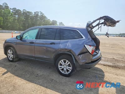Drugie zdjęcie samochodu z przodu: 2017 HONDA PILOT LX VIN:5FNYF5H15HB043998 - miniatura
