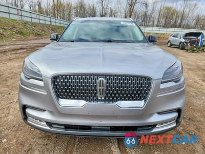 Piąte zdjęcie samochodu w środku: 2020 LINCOLN AVIATOR RESERVE VIN:5LM5J7XC2LGL16967 - miniatura